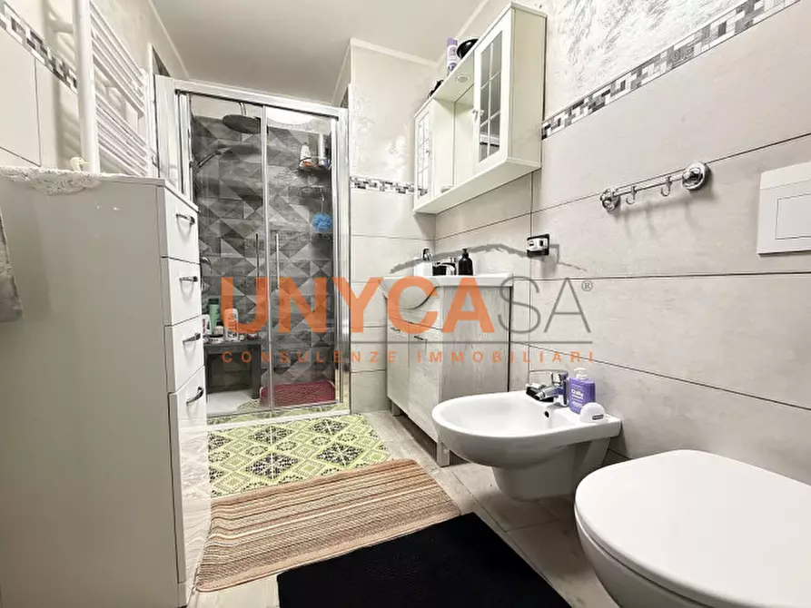 Immagine 5 di Appartamento in vendita  a Verona