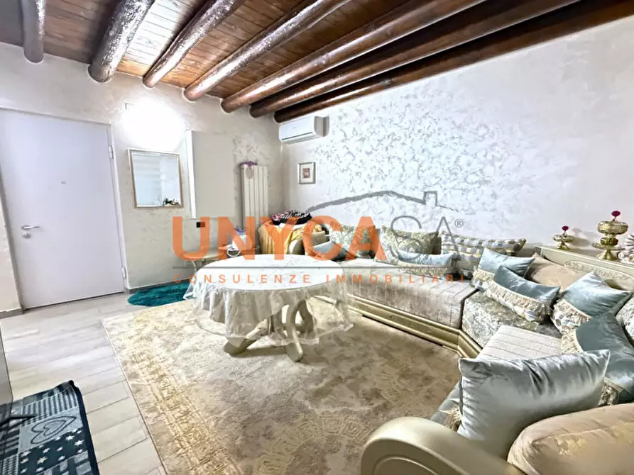 Immagine 6 di Appartamento in vendita  a Verona