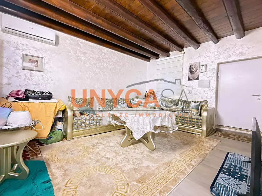 Immagine 8 di Appartamento in vendita  a Verona