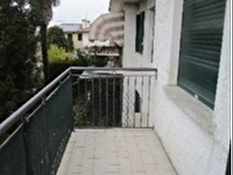 Immagine 3 di Appartamento in vendita  in Via Municipio   1 a Trevignano