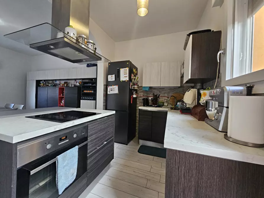 Immagine 5 di Casa indipendente in vendita  in Via Vittorio Alfieri Bagnoli di Sopra a Bagnoli Di Sopra