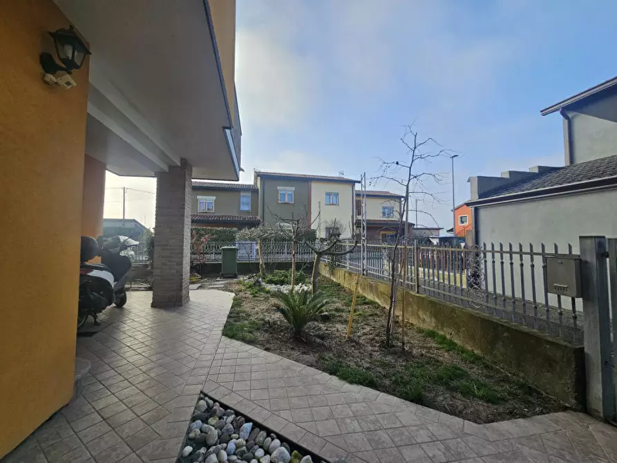 Immagine 25 di Casa indipendente in vendita  in Via Vittorio Alfieri Bagnoli di Sopra a Bagnoli Di Sopra