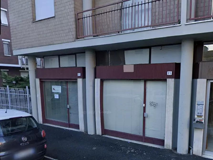 Immagine 13 di Negozio in vendita  in via oberdan 35 a Alessandria