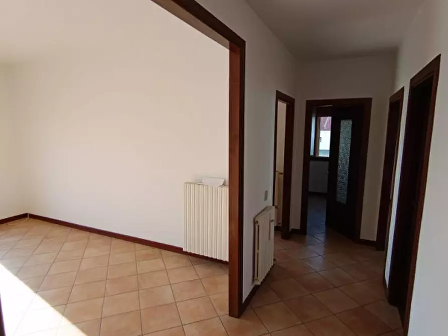 Immagine 1 di Appartamento in vendita  in via Nizza, 37 a Piazzola Sul Brenta