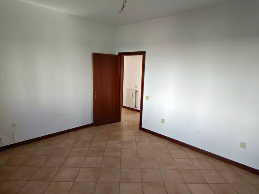 Immagine 10 di Appartamento in vendita  in via Nizza, 37 a Piazzola Sul Brenta