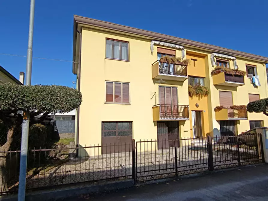 Immagine 19 di Appartamento in vendita  in via Nizza, 37 a Piazzola Sul Brenta