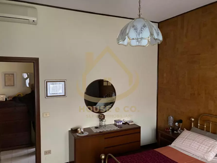 Immagine 17 di Villa in vendita  in STRADA FOSSANA a Vigevano