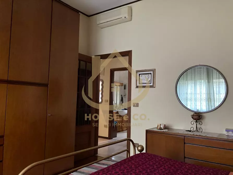 Immagine 19 di Villa in vendita  in STRADA FOSSANA a Vigevano