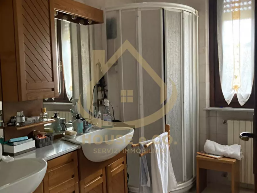 Immagine 24 di Villa in vendita  in STRADA FOSSANA a Vigevano