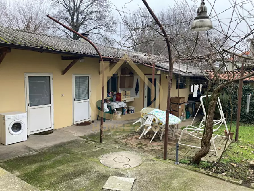 Immagine 76 di Villa in vendita  in STRADA FOSSANA a Vigevano