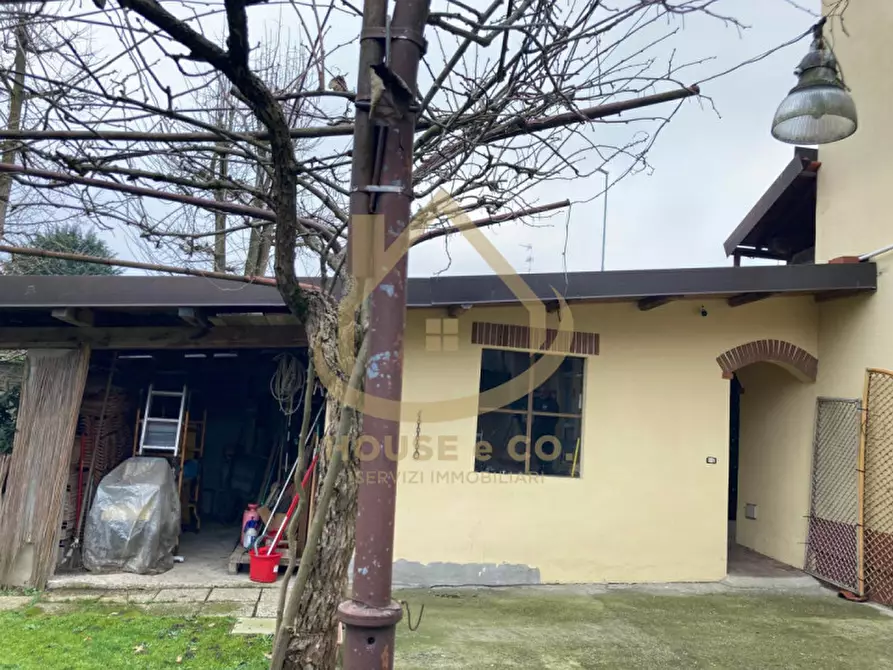 Immagine 87 di Villa in vendita  in STRADA FOSSANA a Vigevano