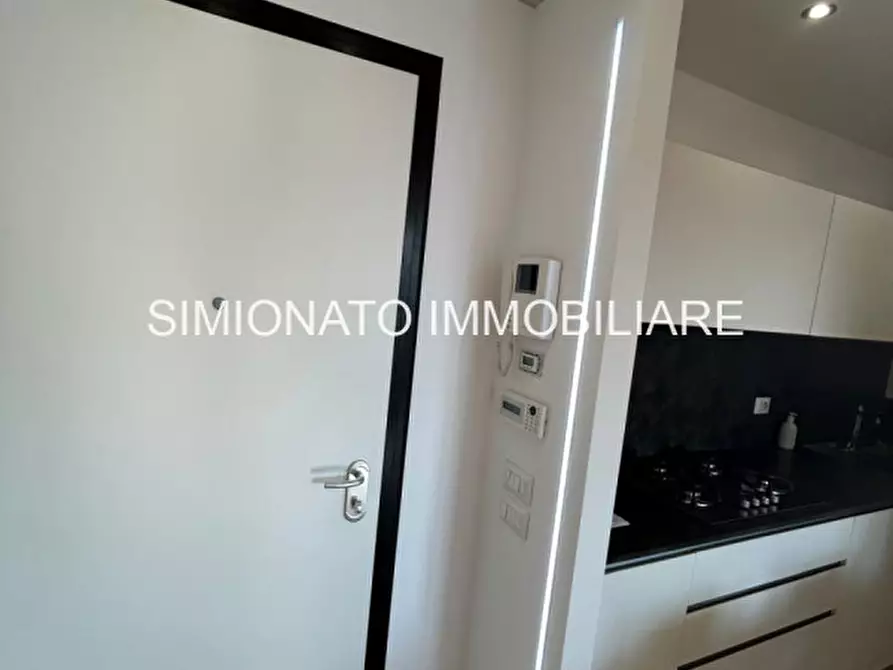 Immagine 3 di Appartamento in affitto  in Via dei Tigli a Venezia