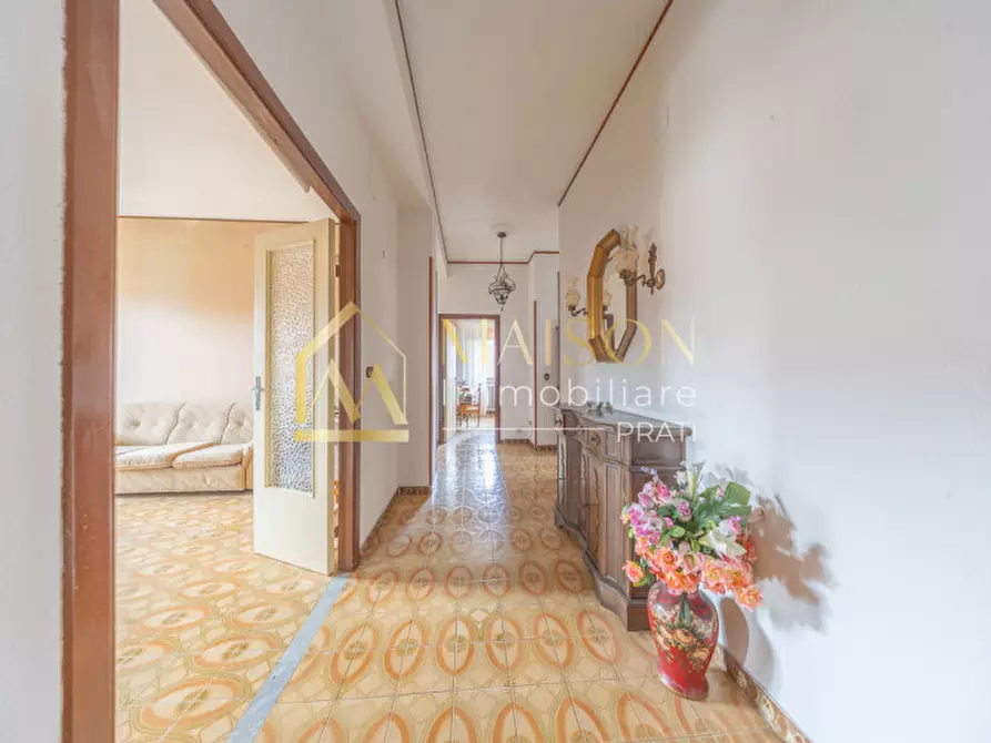 Immagine 3 di Appartamento in vendita  in Via Vergiate a Roma