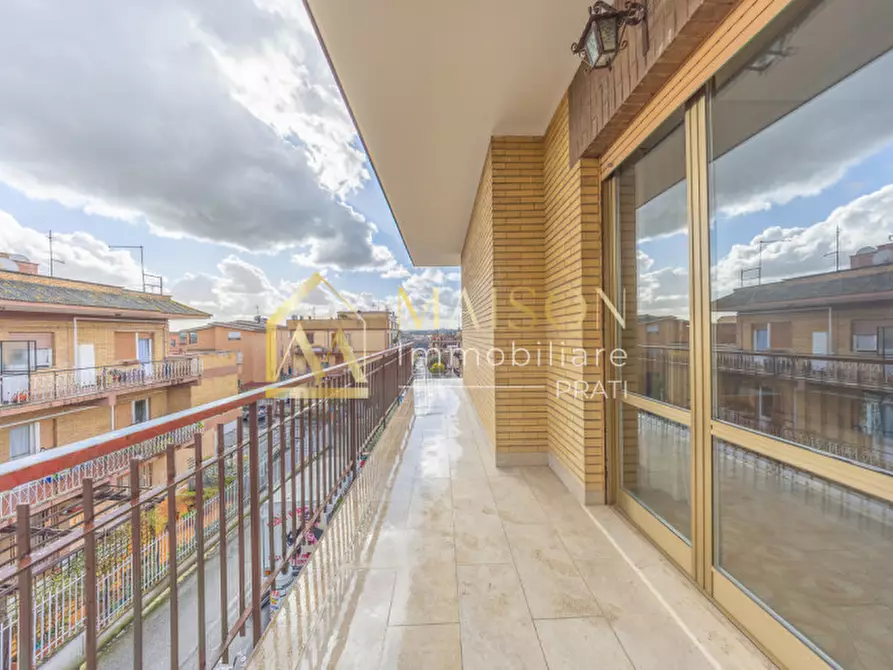 Immagine 9 di Appartamento in vendita  in Via Vergiate a Roma