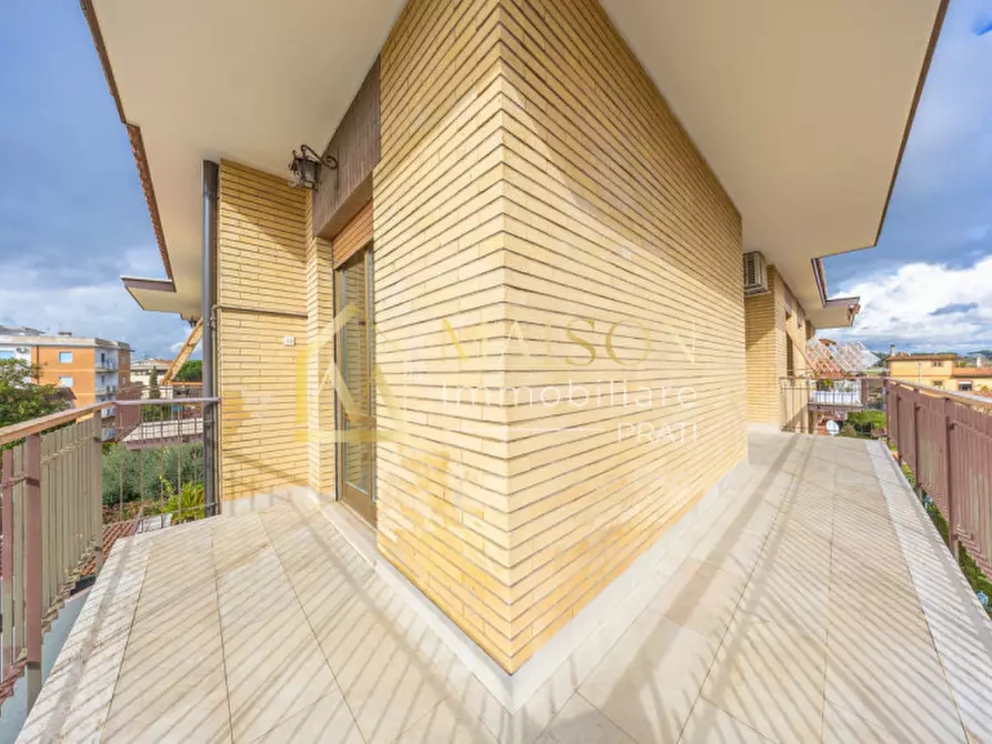 Immagine 10 di Appartamento in vendita  in Via Vergiate a Roma