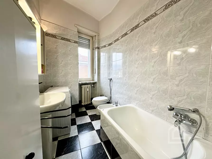 Immagine 7 di Appartamento in vendita  in Strada del Pascolo 41 bis a Torino