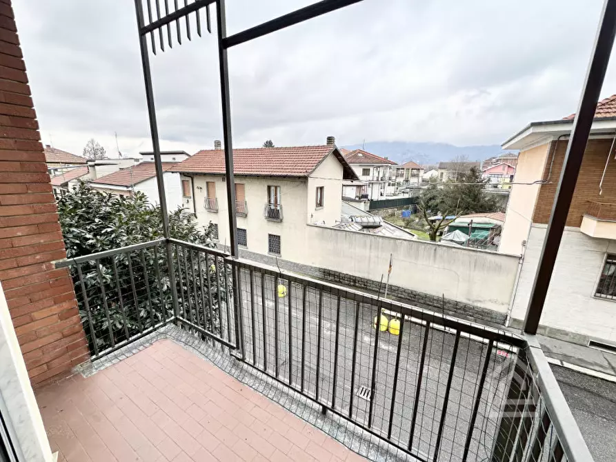 Immagine 10 di Appartamento in vendita  in Strada del Pascolo 41 bis a Torino