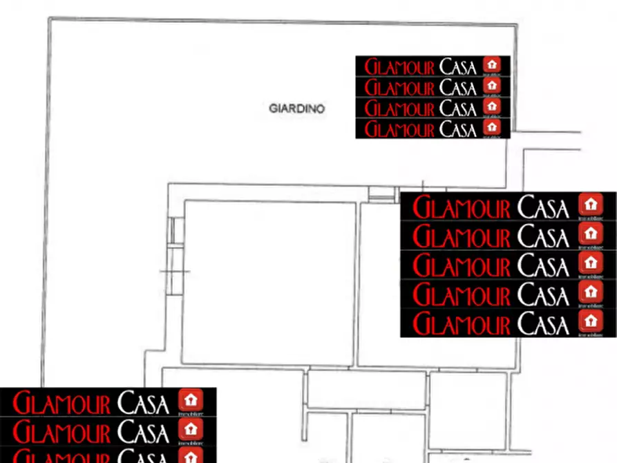 Immagine 22 di Appartamento in vendita  in Via Brunate a Roma