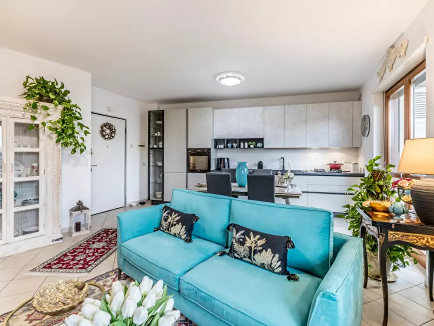 Immagine 7 di Appartamento in vendita  in VIA DI CASAL DEL MARMO 496 a Roma