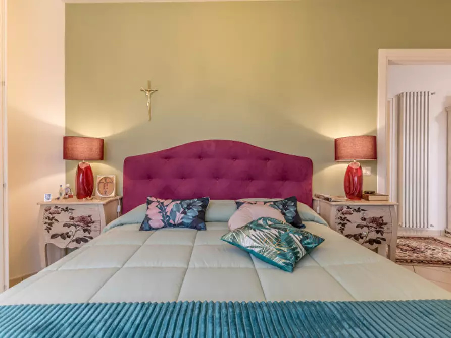 Immagine 11 di Appartamento in vendita  in VIA DI CASAL DEL MARMO 496 a Roma