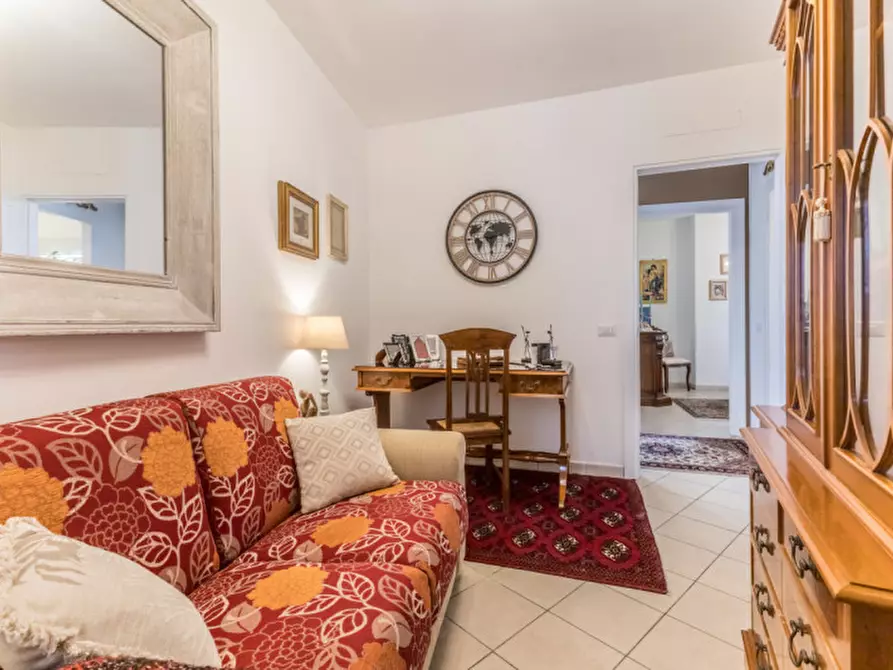 Immagine 19 di Appartamento in vendita  in VIA DI CASAL DEL MARMO 496 a Roma