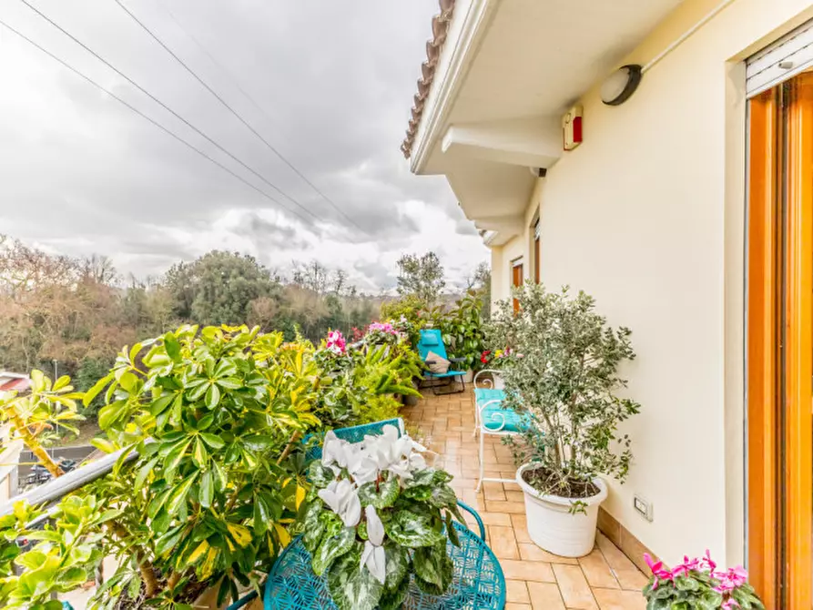 Immagine 23 di Appartamento in vendita  in VIA DI CASAL DEL MARMO 496 a Roma