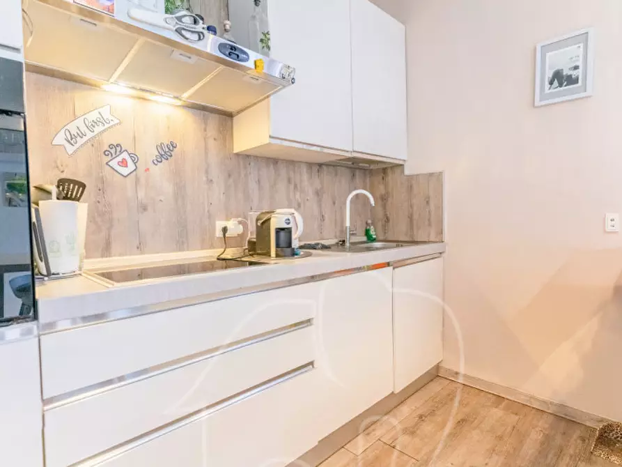 Immagine 4 di Appartamento in vendita  in via marconi a Postal .Burgstall.