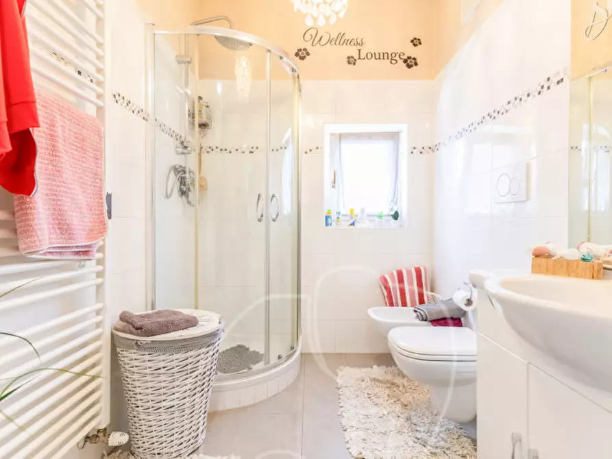 Immagine 15 di Appartamento in vendita  in via marconi a Postal .Burgstall.