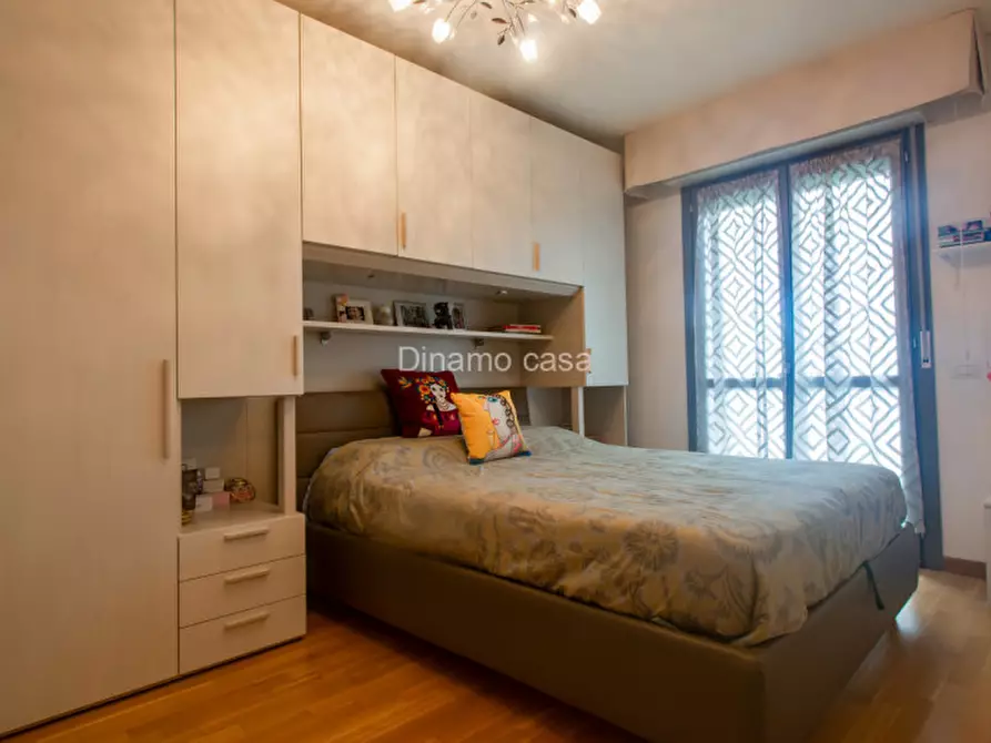 Immagine 11 di Appartamento in vendita  a Prato