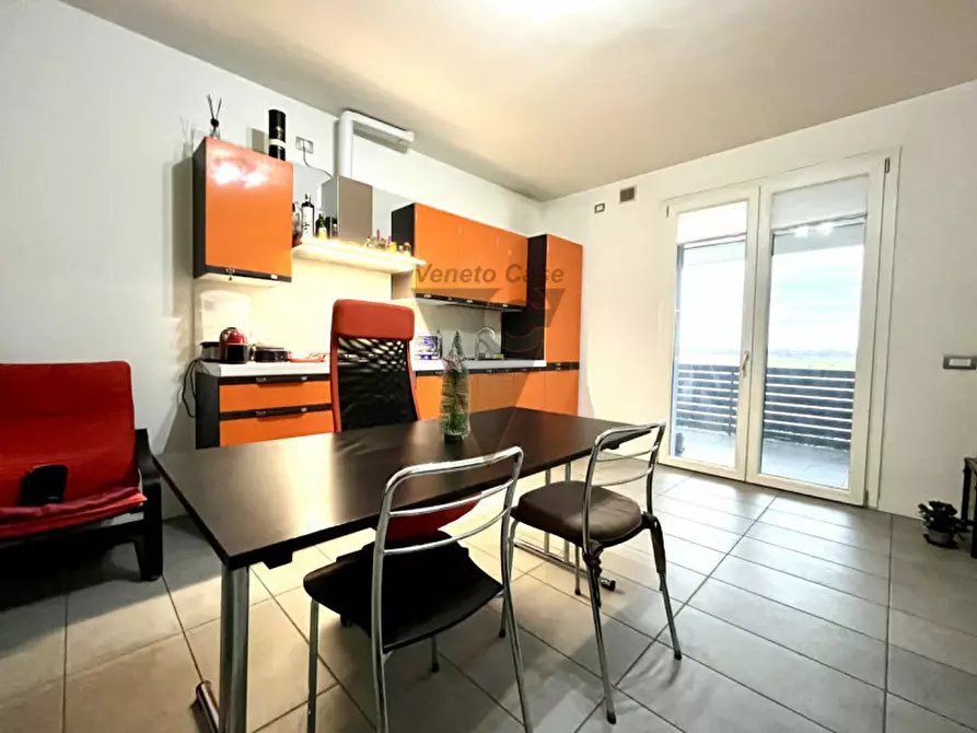 Immagine 6 di Appartamento in vendita  in Piazza Marzabotto a Dolo