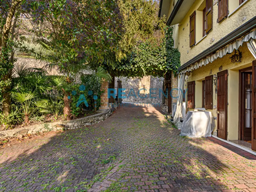 Immagine 1 di Casa indipendente in vendita  in via dalle ore a Trissino