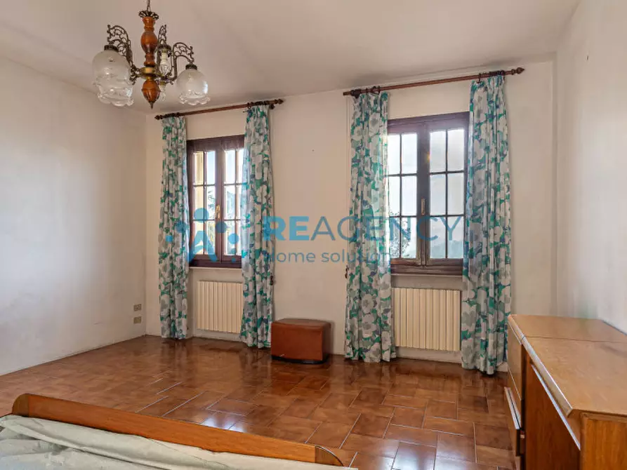 Immagine 12 di Casa indipendente in vendita  in via dalle ore a Trissino