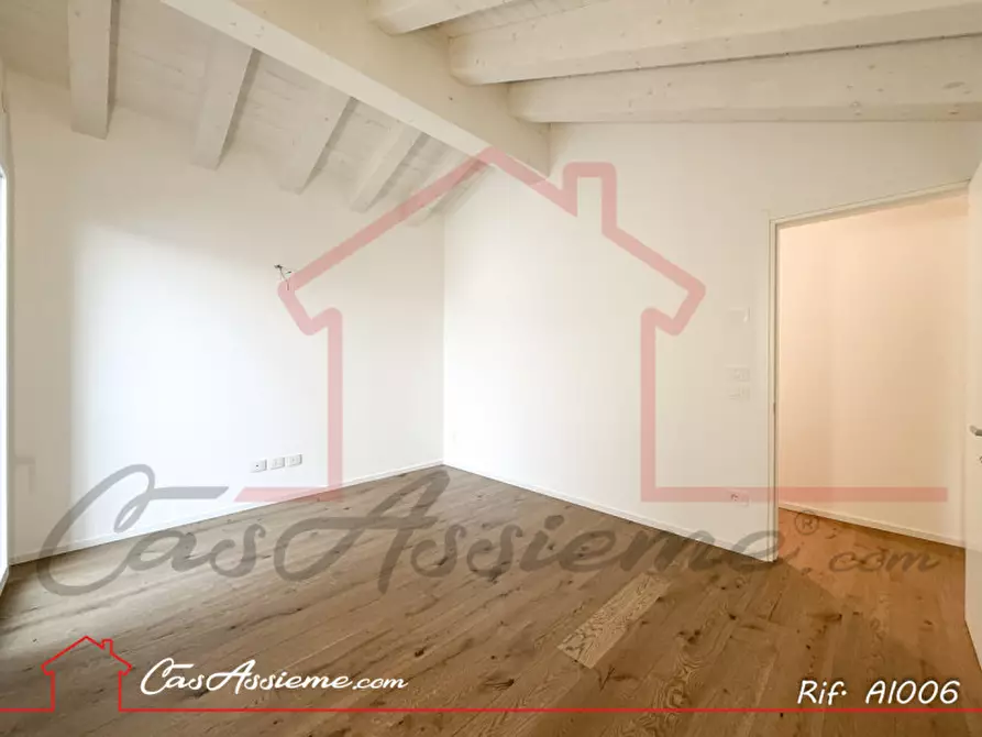 Immagine 11 di Attico in vendita  a San Martino Di Lupari
