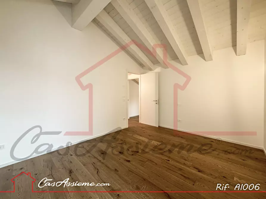 Immagine 13 di Attico in vendita  a San Martino Di Lupari