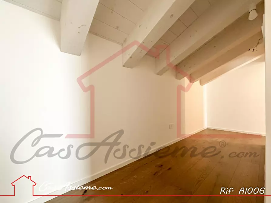 Immagine 21 di Attico in vendita  a San Martino Di Lupari