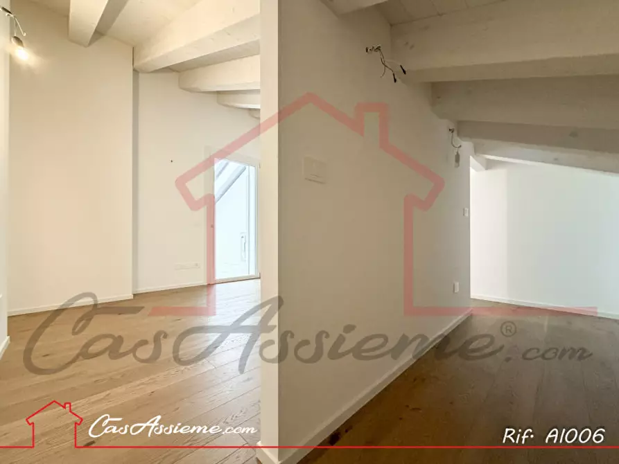Immagine 22 di Attico in vendita  a San Martino Di Lupari