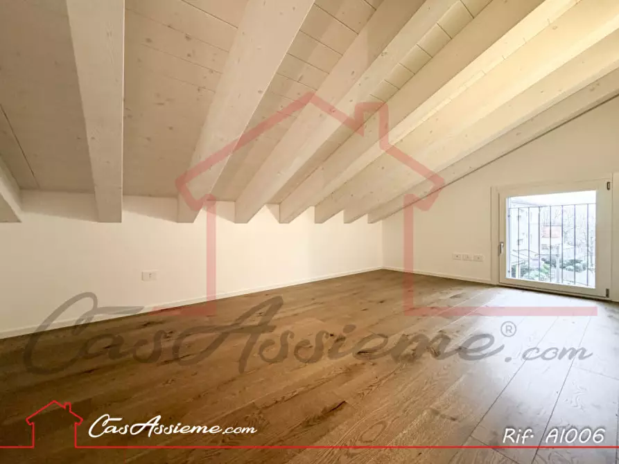 Immagine 25 di Attico in vendita  a San Martino Di Lupari
