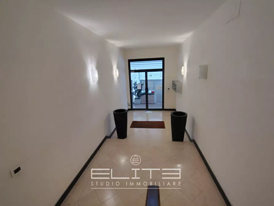 Immagine 11 di Appartamento in affitto  in Va Pizzecolli a Ancona