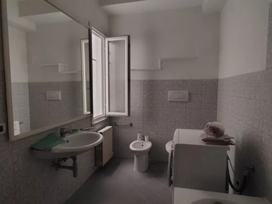 Immagine 22 di Appartamento in affitto  in Va Pizzecolli a Ancona