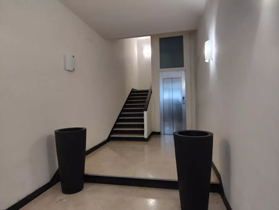 Immagine 24 di Appartamento in affitto  in Va Pizzecolli a Ancona