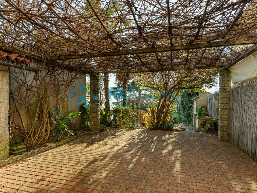 Immagine 5 di Casa indipendente in vendita  in via dalle ore a Trissino