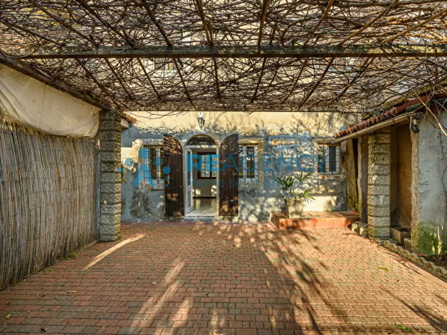 Immagine 6 di Casa indipendente in vendita  in via dalle ore a Trissino