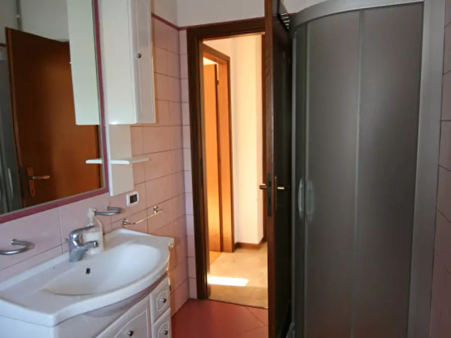 Immagine 13 di Appartamento in vendita  a Montepulciano