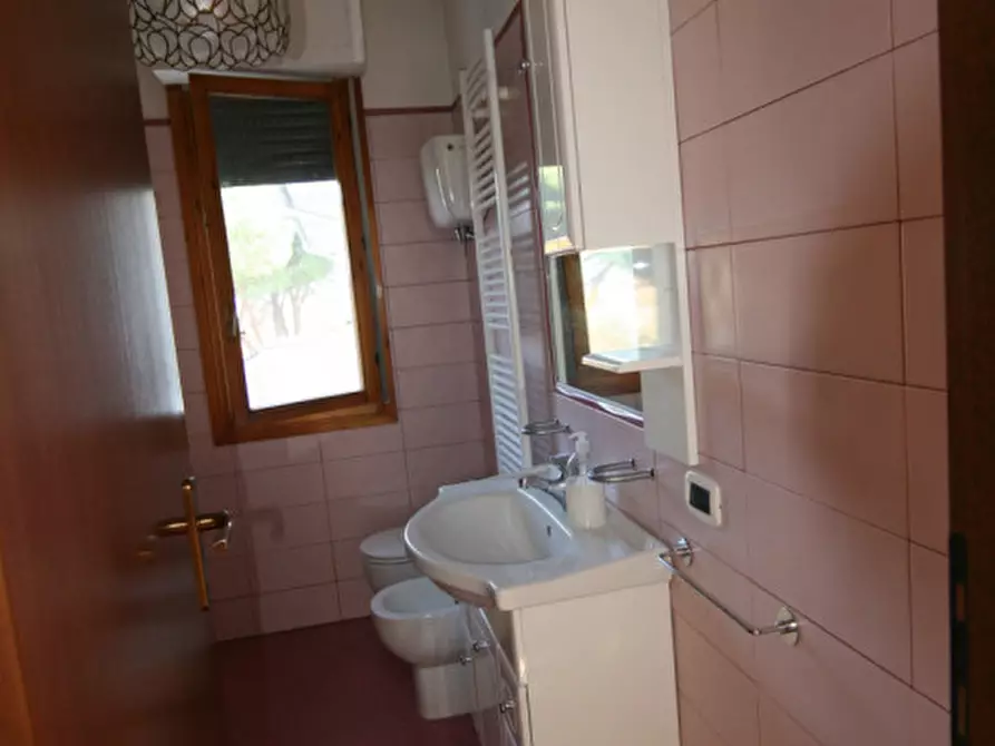 Immagine 15 di Appartamento in vendita  a Montepulciano