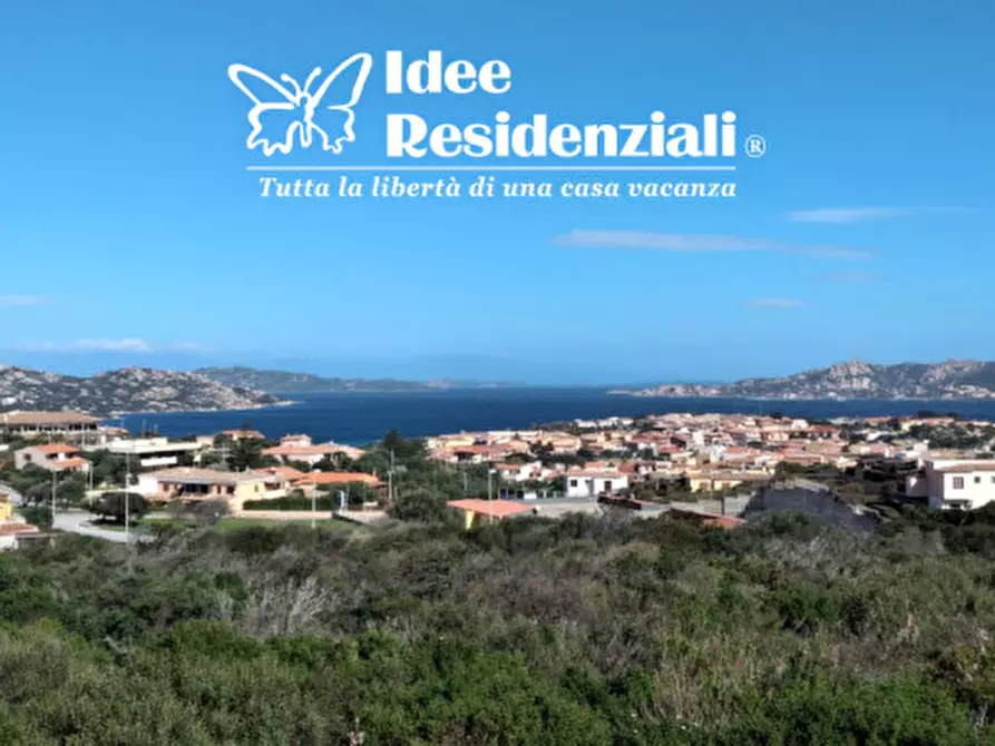 Immagine 11 di Appartamento in vendita  in Via dell'Erica a Palau