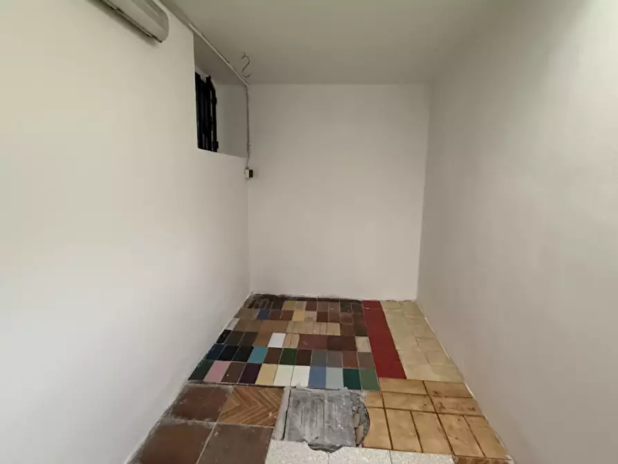 Immagine 19 di Appartamento in vendita  in Via Carlo Alberto a Calcinato