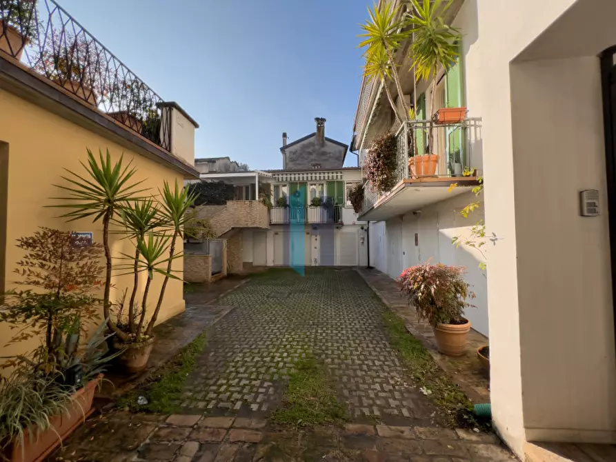 Immagine 12 di Appartamento in vendita  in VIA ADAMI a Asola