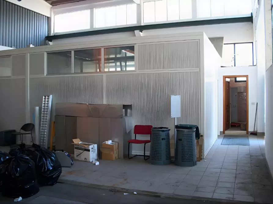 Immagine 6 di Laboratorio in affitto  in VIALE DEL LAVORO a Vicenza