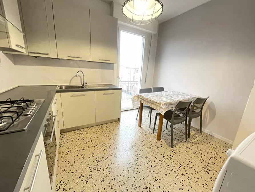 Immagine 11 di Camera in affitto  in Via Girolamo Dosi a Carpi