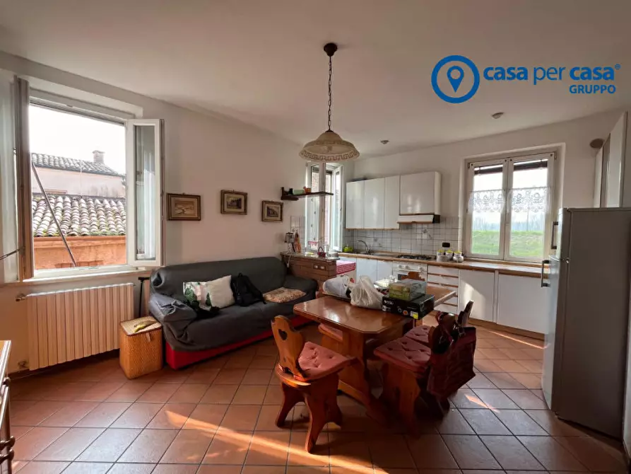 Immagine 1 di Appartamento in vendita  in Via Pasquale Miglioretti, 17 a Ostiglia